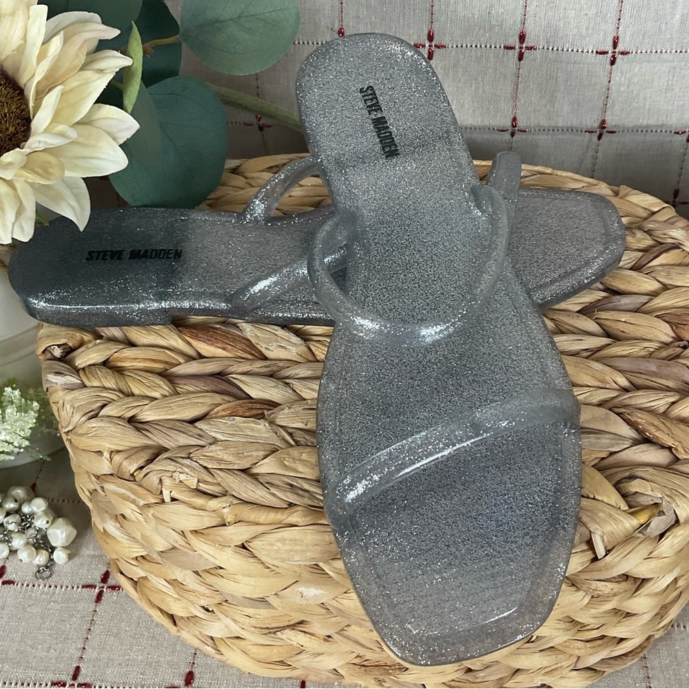 Steve Madden “PIKE” Jelly Flip Flop Sandals Size 11 Silver Glitter Slides New